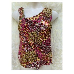 B.Design size Large sleeveless shell ruching